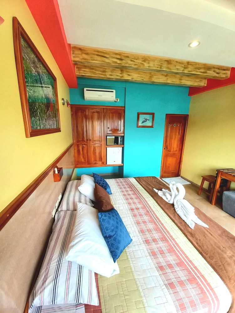 Superior Double Room, 1 King Bed, Garden View photo 1