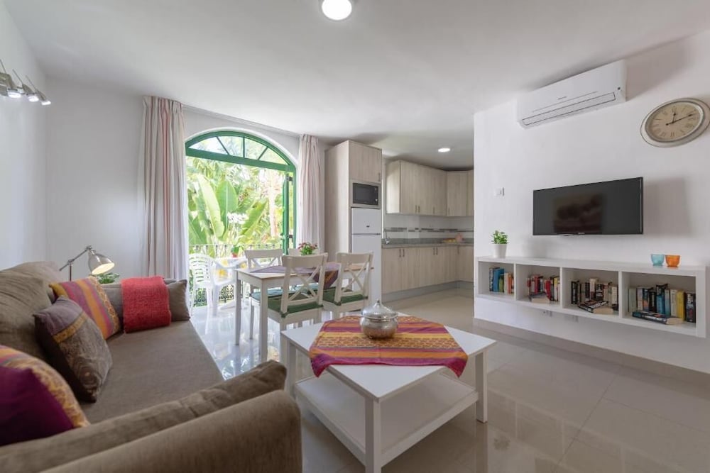 Apartment, 2 Bedrooms, Terrace (Top floor) photo 2