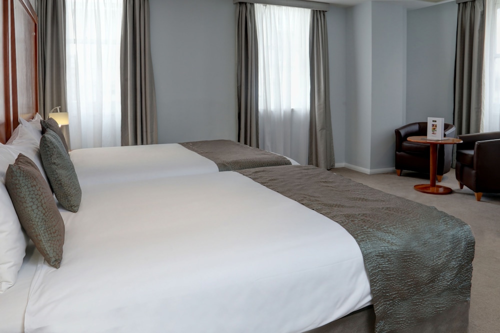 Executive Quadruple Room, 2 Double Beds photo 3