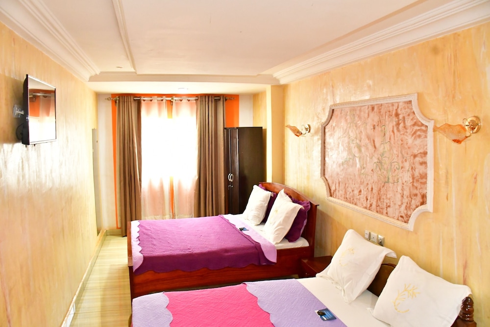 Family Double or Twin Room photo 1