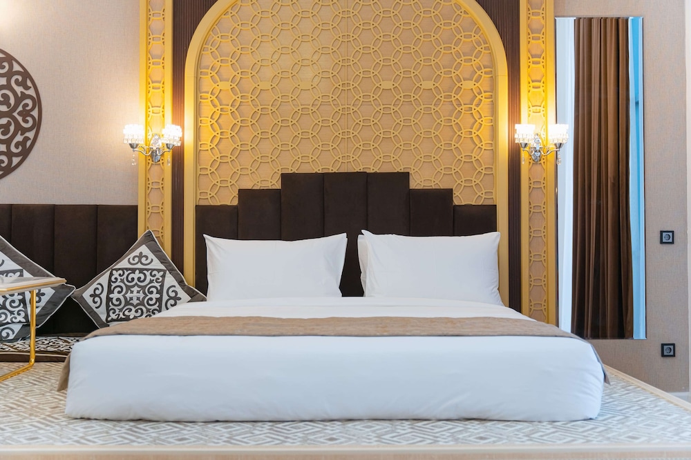 Suite, 1 King Bed, Non Smoking