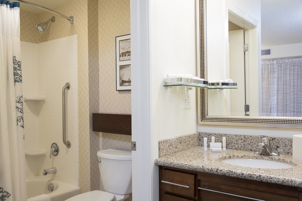 Suite, 2 Bedrooms (Hearing Accessible) - Photo 5