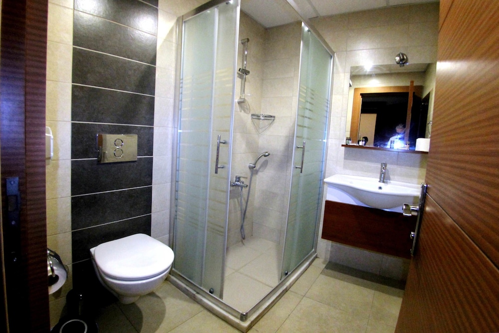 Deluxe Twin Room photo 3