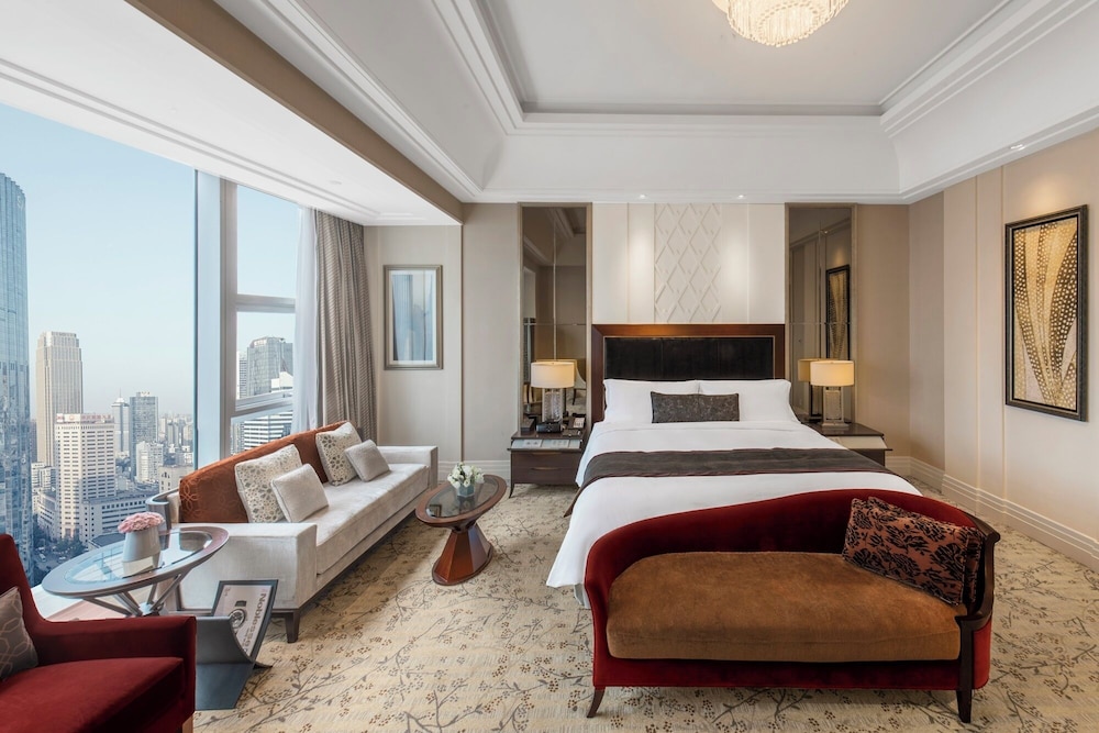 King Room with One King Bed (Non Smoking)