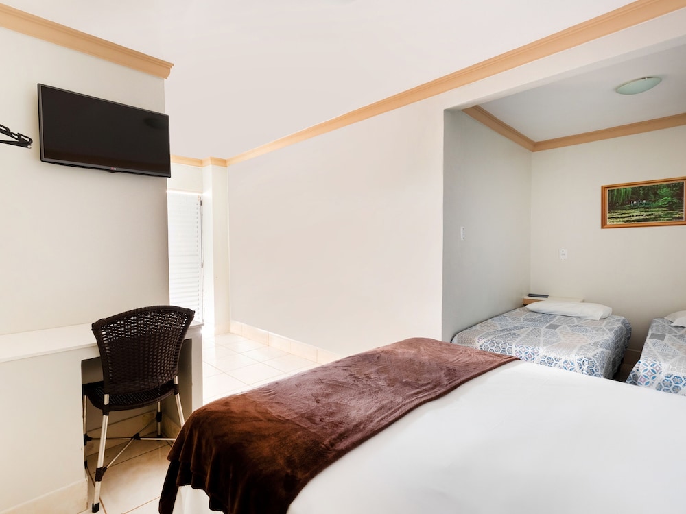 Quadruple Room photo 3