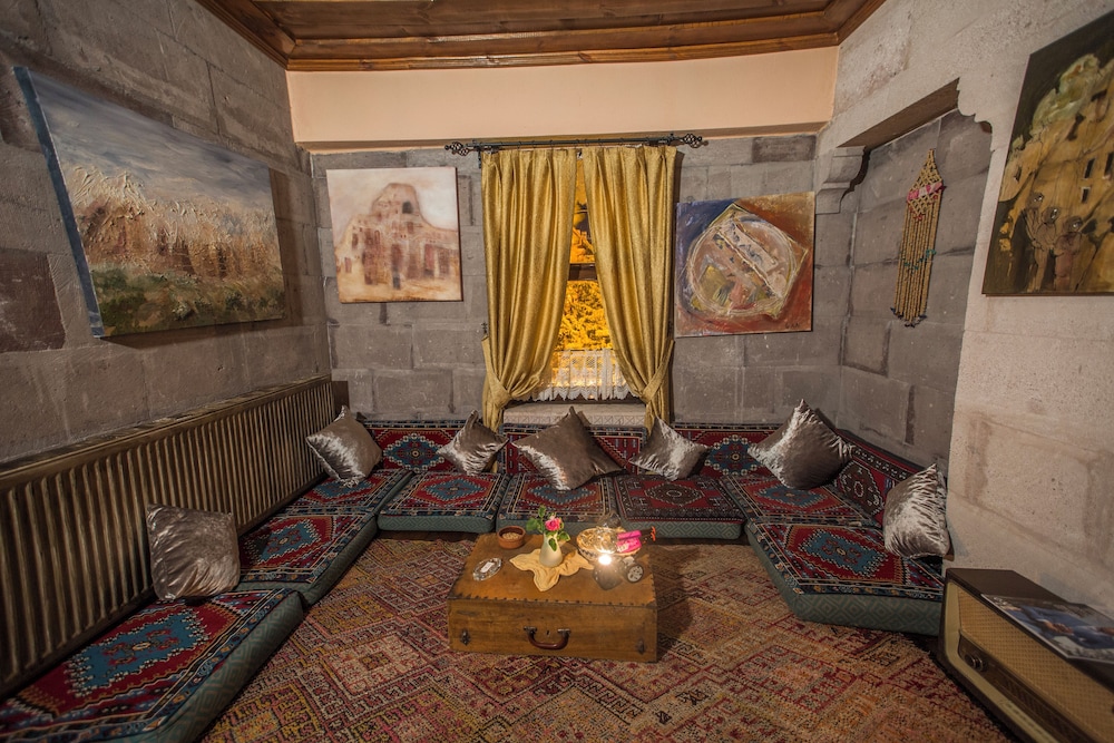 Standard Room - Photo 9