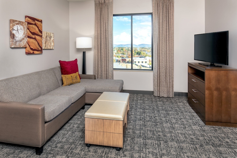 Suite, 1 King Bed, Accessible, Kitchen (Communications) - Photo 10