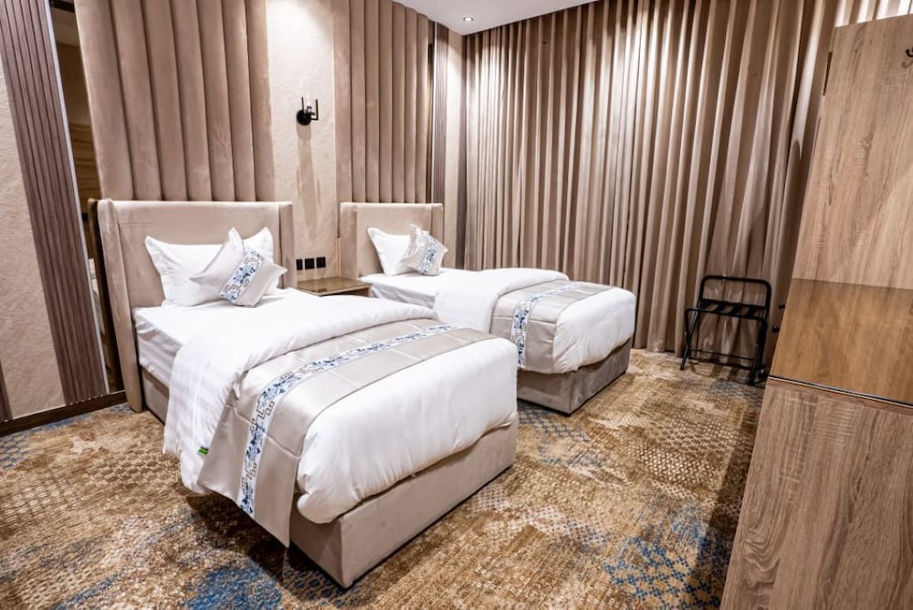 Economy Twin Room
