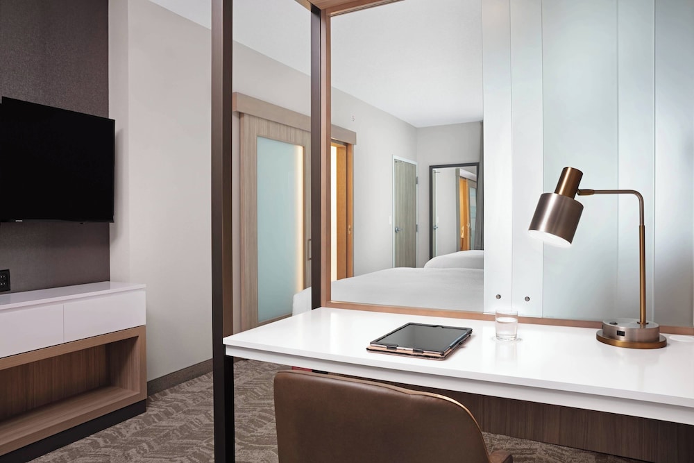 Studio Suite, Multiple Beds (Hearing Accessible)