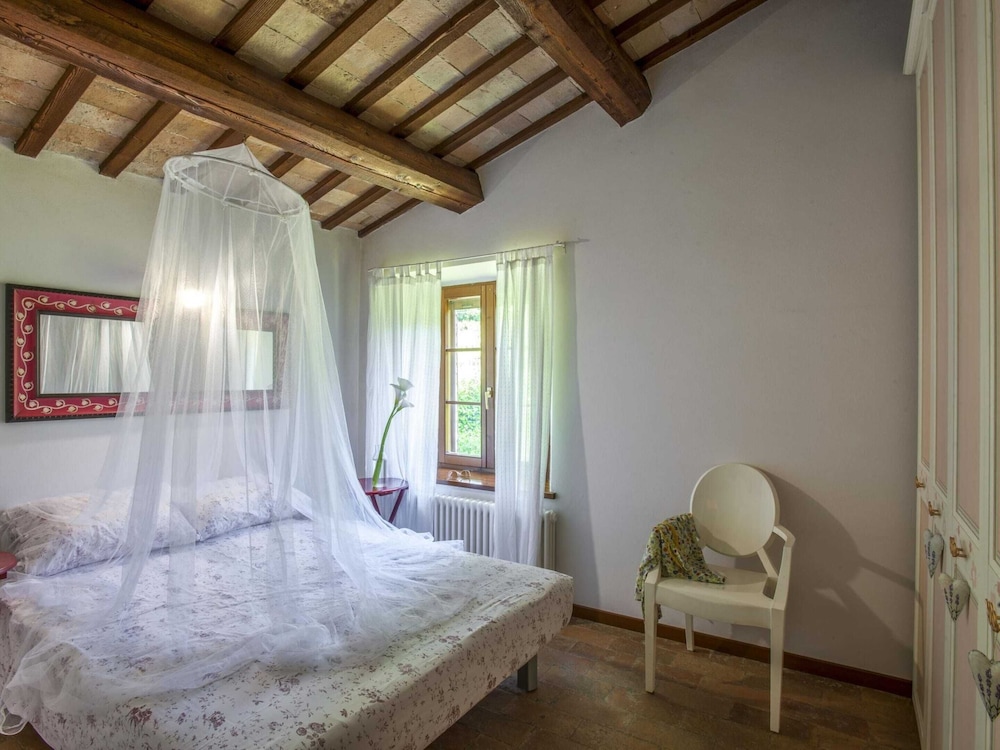 Villa photo 3