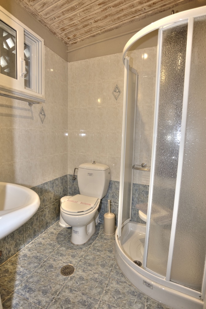 Superior Double or Twin Room, Front of the Sea photo 2