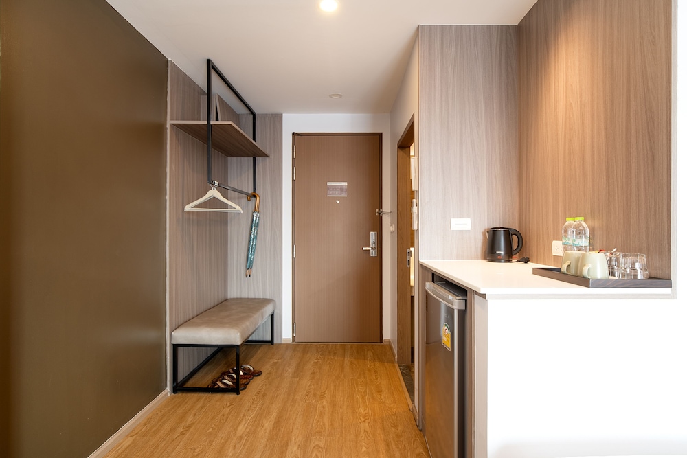 Premium Twin Room - Photo 5