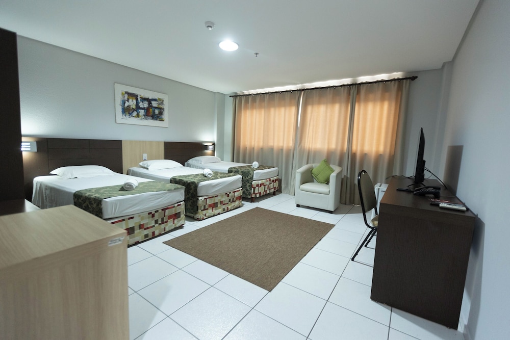 Deluxe Triple Room photo 3
