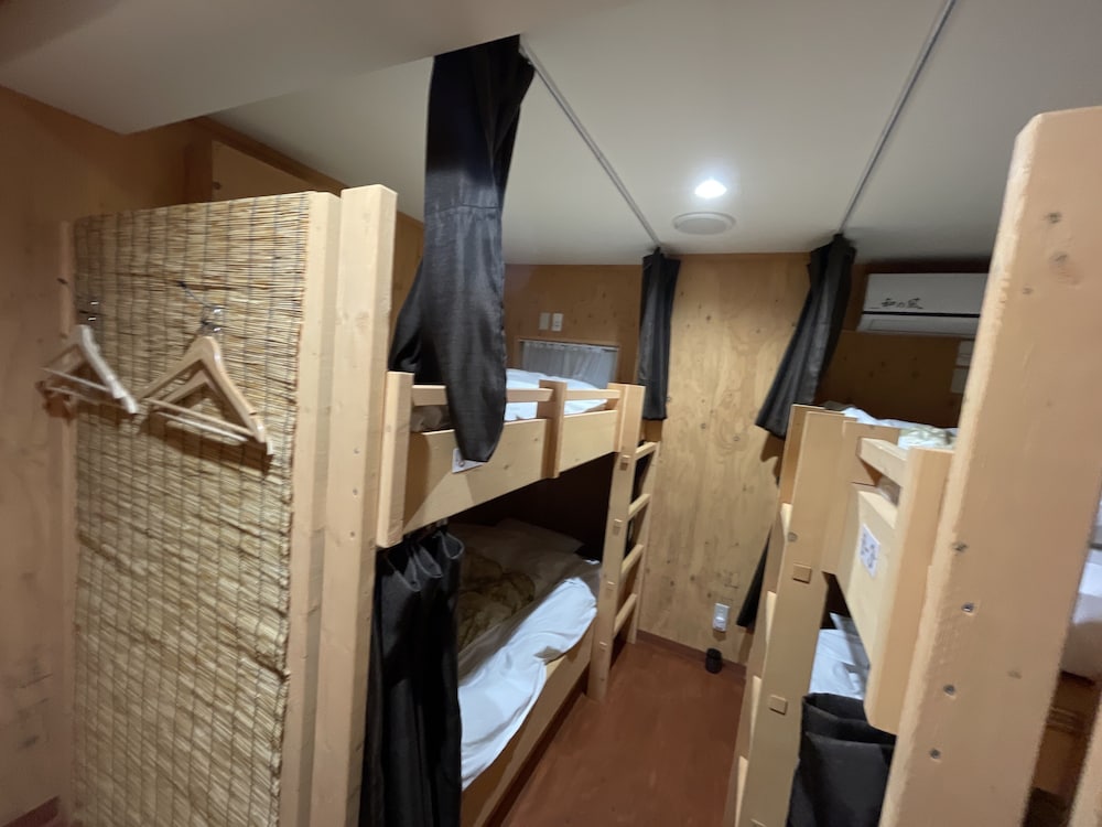 Shared Dormitory, Mixed Dorm (Up to 4 guests) photo 1
