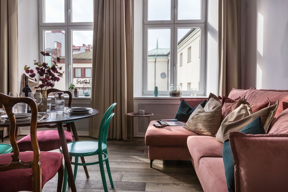 Amazing 1 Bedroom Apartment by the Wawel Castle (Stradomska 15 Street) photo 3