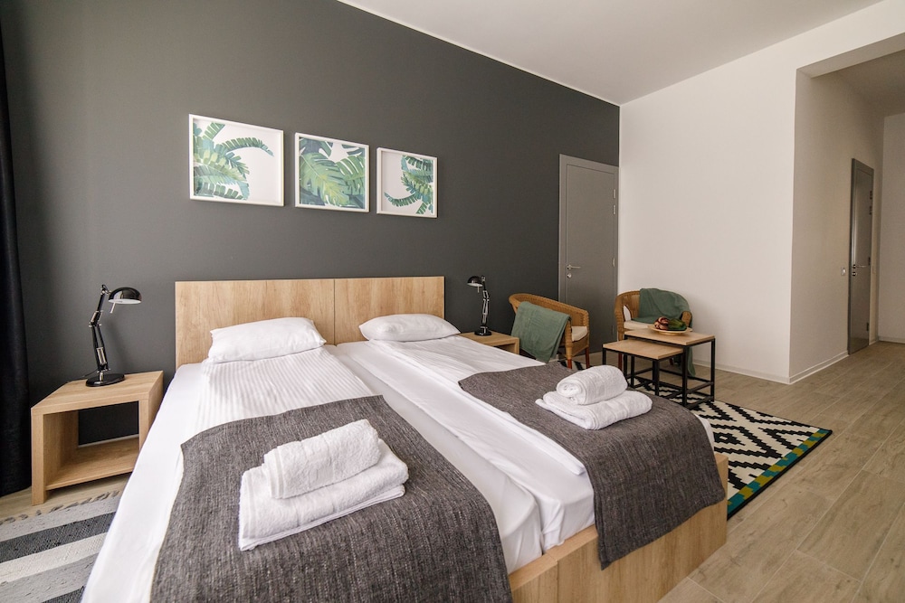 Quadruple Room (2) photo 3