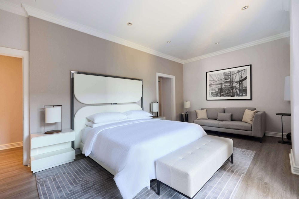 Suite (Specialty)