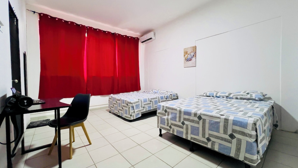Comfort Quadruple Room, 2 Double Beds, Non Smoking, Private Bathroom photo 1