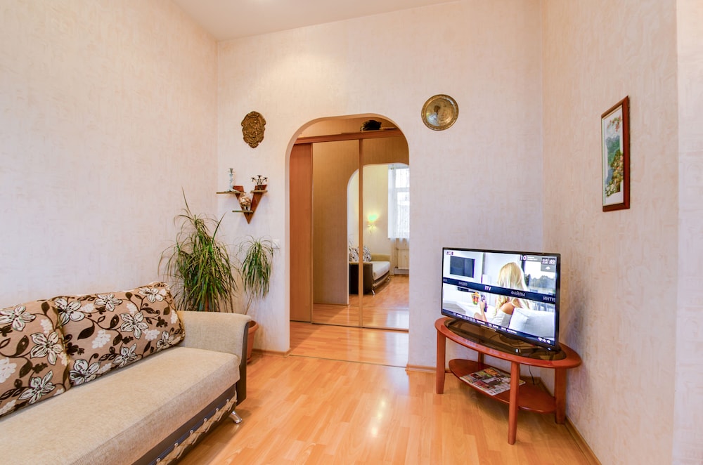 Apartment photo 1