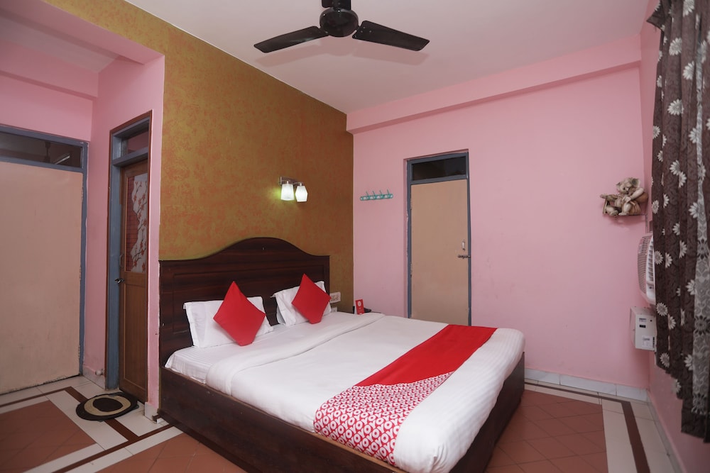 Standard Double or Twin Room, 1 Double Bed, Private Bathroom