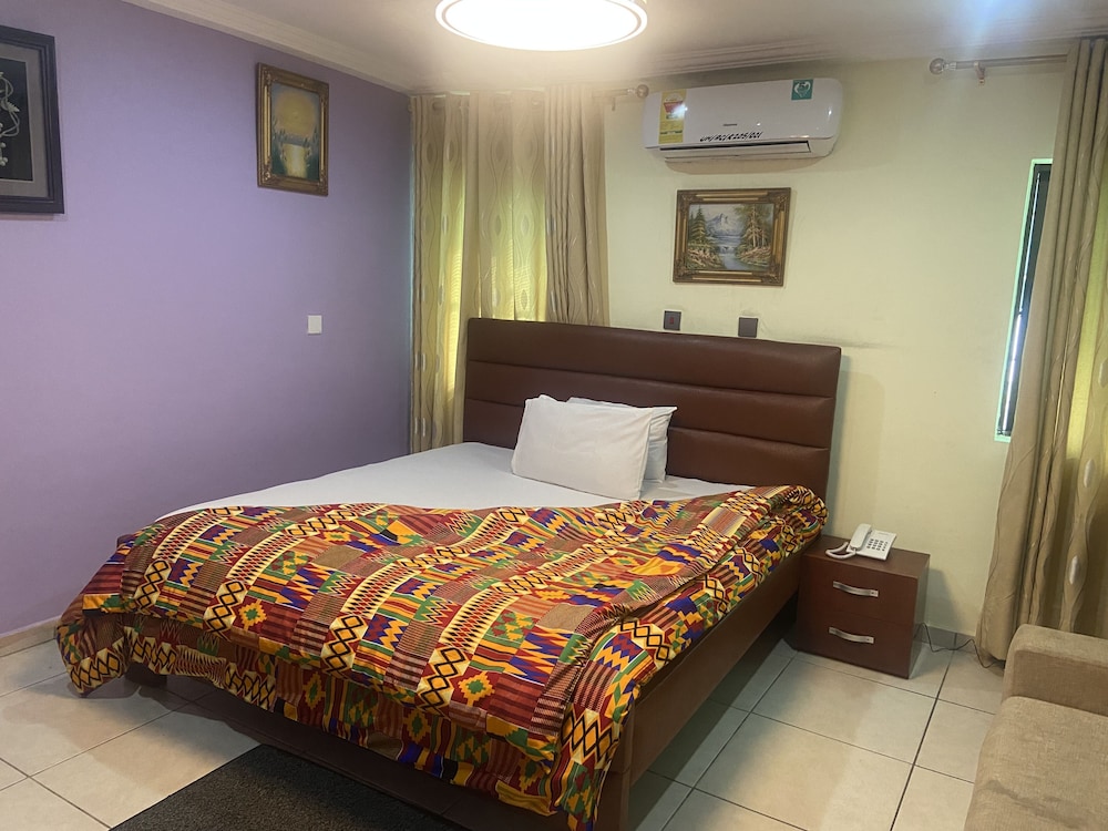 Classic Double Room, 1 Bedroom, Pool View