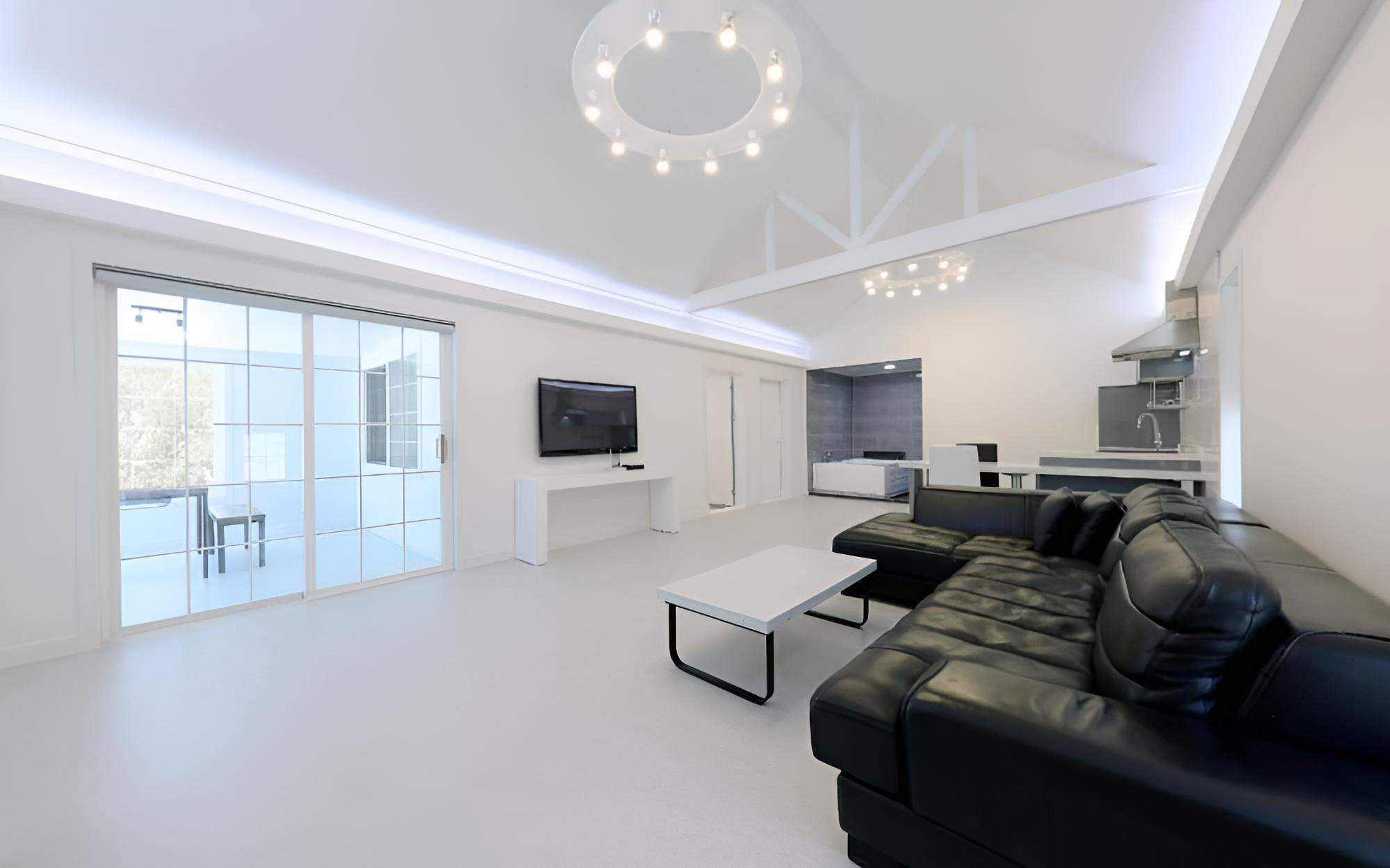 Room (Unshared House (Jetted Spa)) - Photo 4