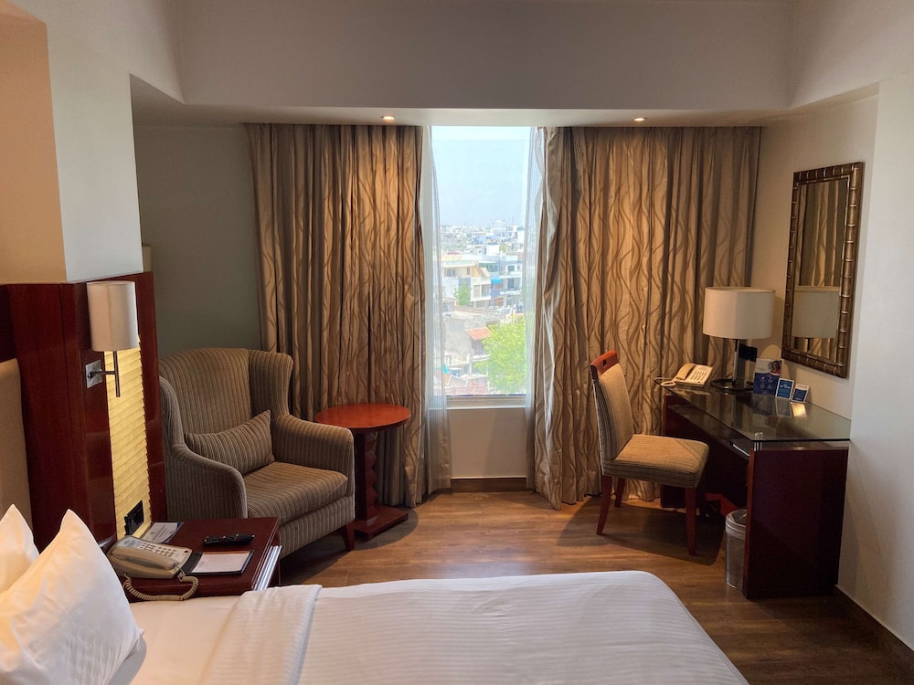Premium Room, 2 Twin Beds - Photo 3