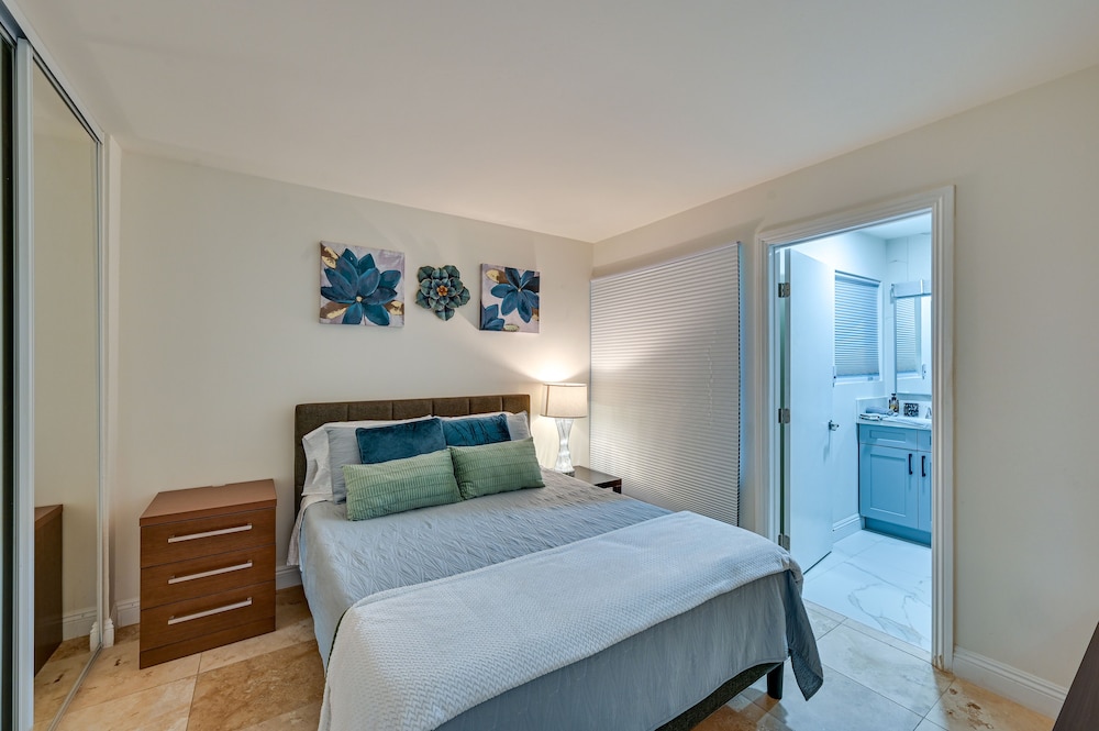 House (4 Bedrooms) photo 2