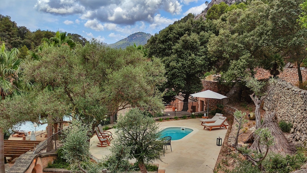 Suite, Private Pool - Photo 7
