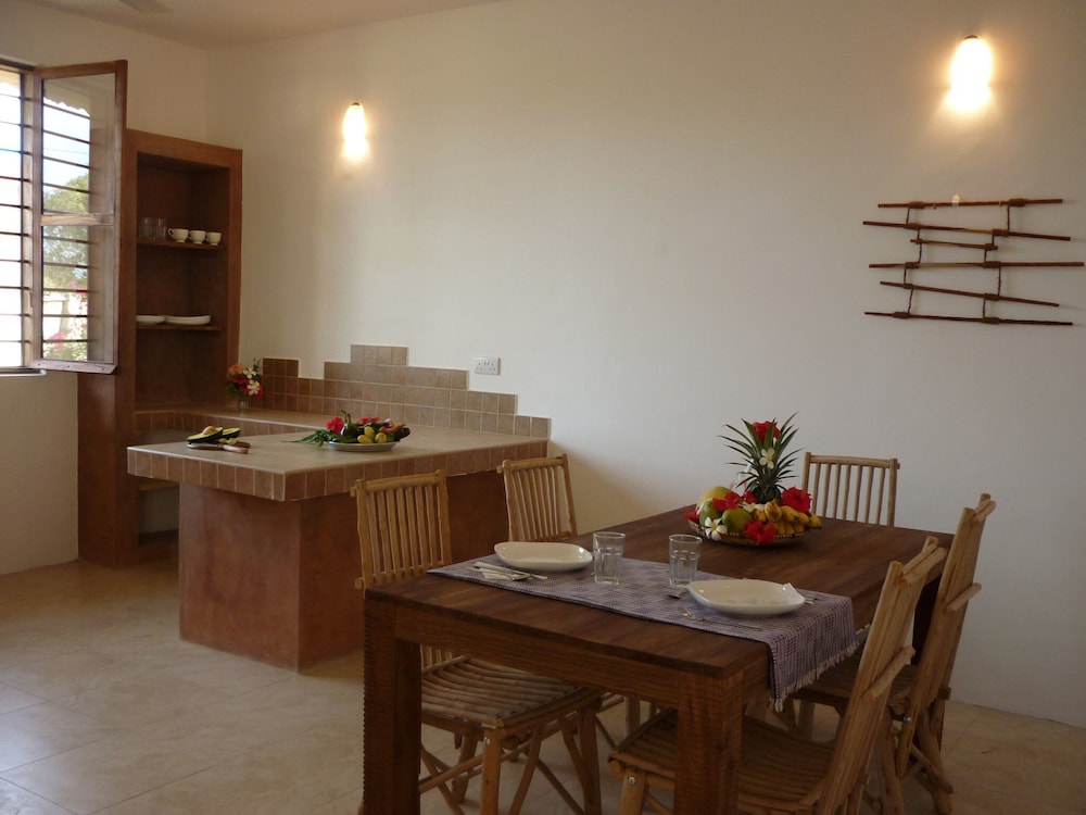 Panoramic House, 2 Bedrooms, Pool Access
