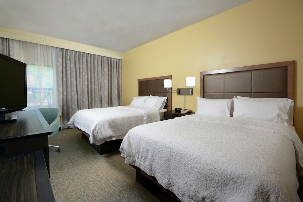 Room, 2 Double Beds, Accessible, Bathtub (Mobility & Hearing) photo 3