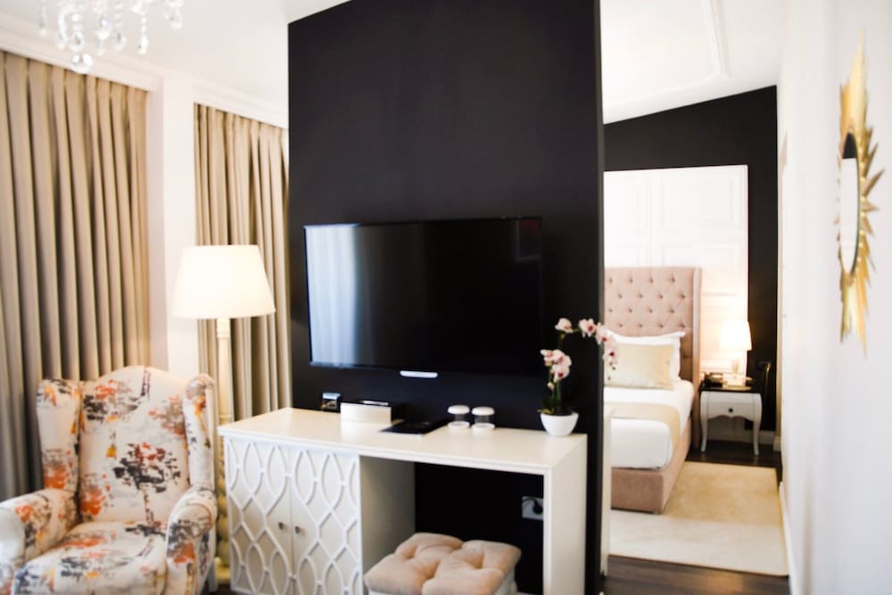 Superior Suite
