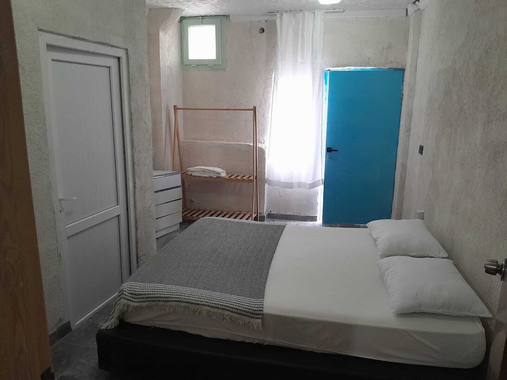 Traditional Room photo 2