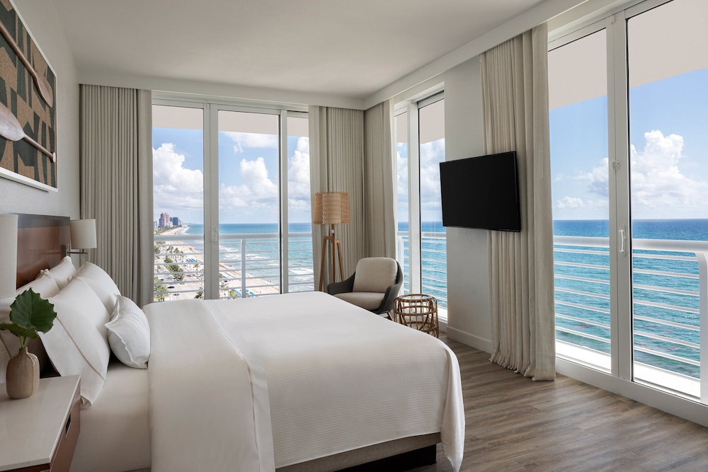 Suite, 1 Bedroom, Ocean View photo 2