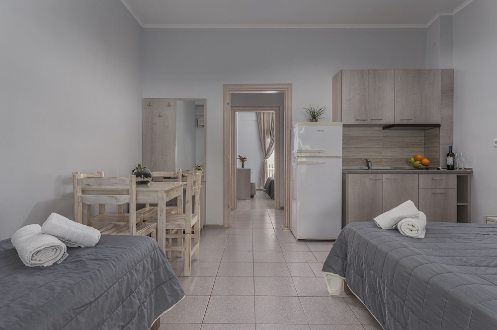 Family Apartment - Photo 6
