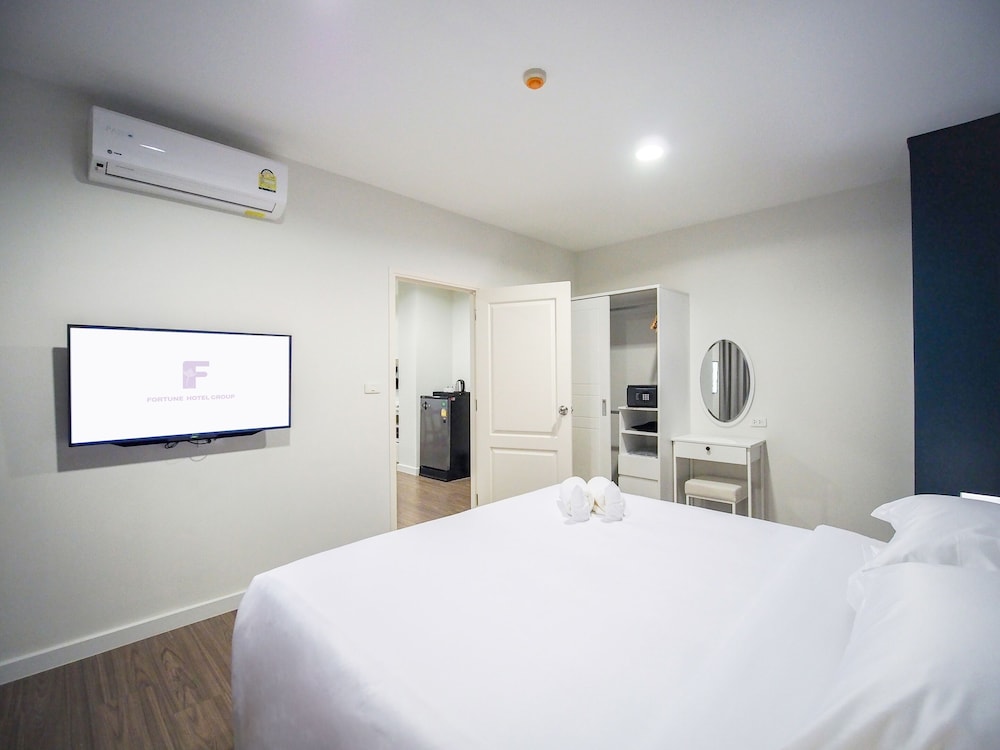 Grand Suite Two Bedroom - Photo 14