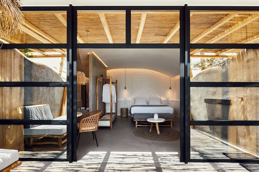 Apocalipsis Suite, Private Heated Pool, Sea View