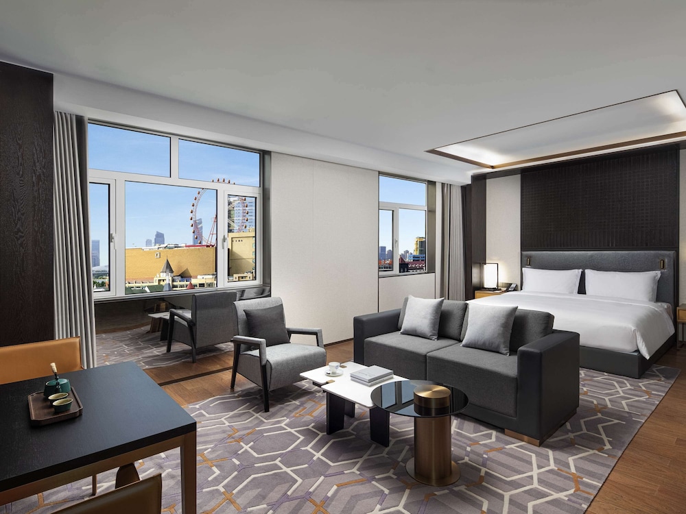 Room, 1 King Bed (Swiss Select)
