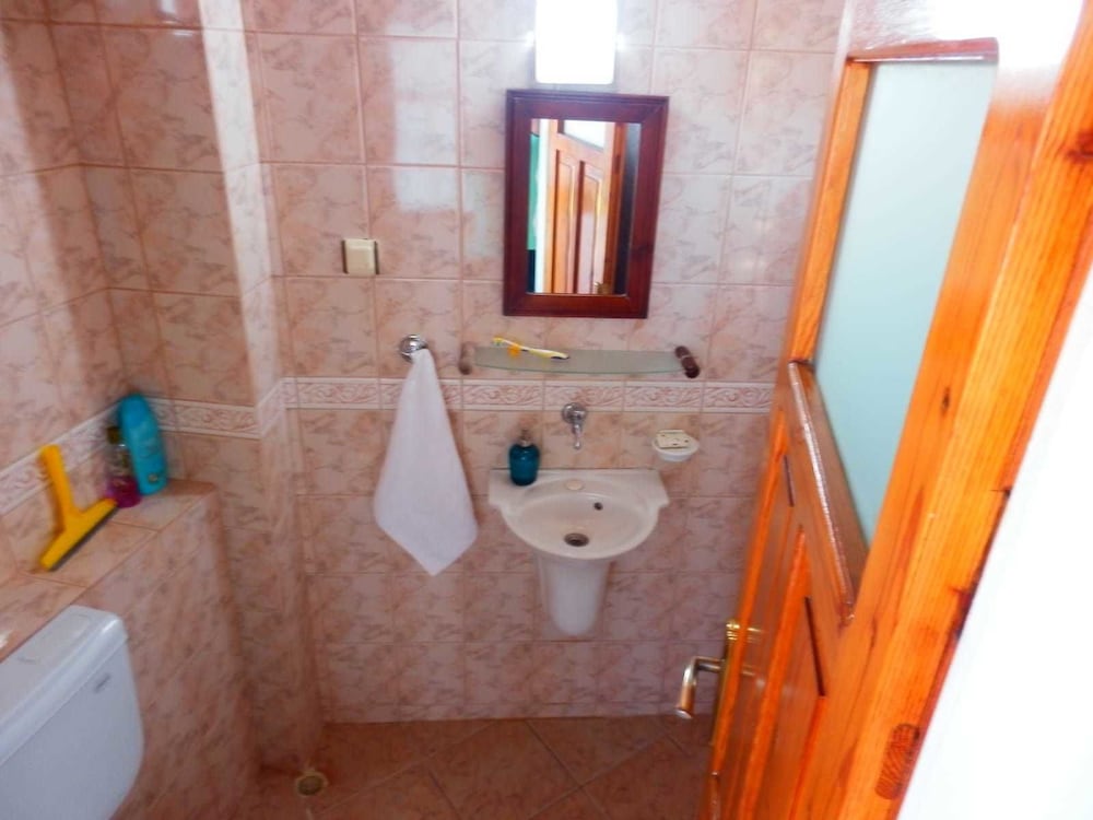 Standard Triple Room photo 2