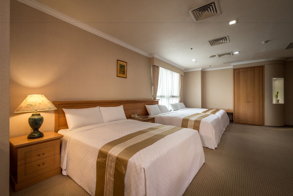 Deluxe Quadruple Room - Photo 5