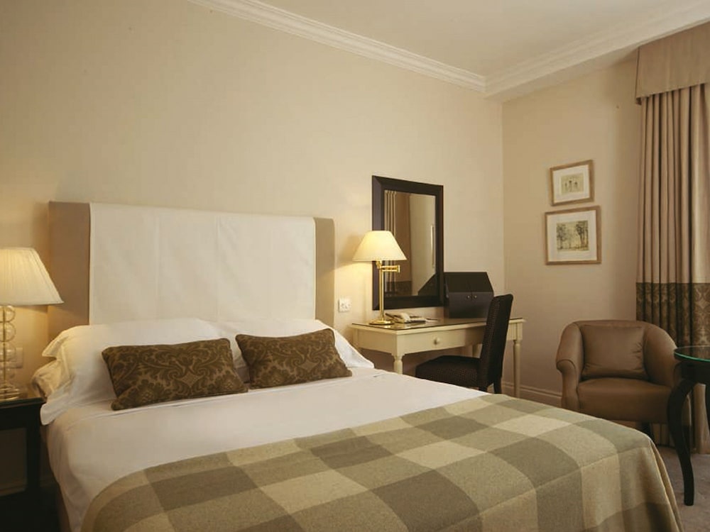 Superior Room, 1 Double Bed (Deluxe Family 3) photo 3