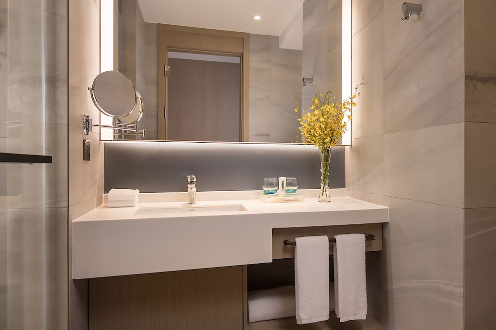 Premium Room, Multiple Beds, City View photo 3