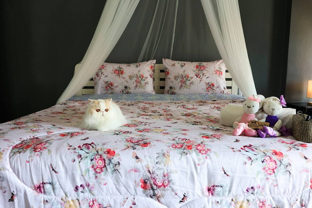 Standard Room - Photo 11