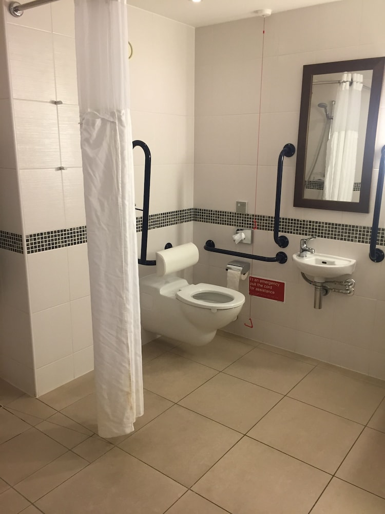King Accessible Deluxe Room - Photo 8