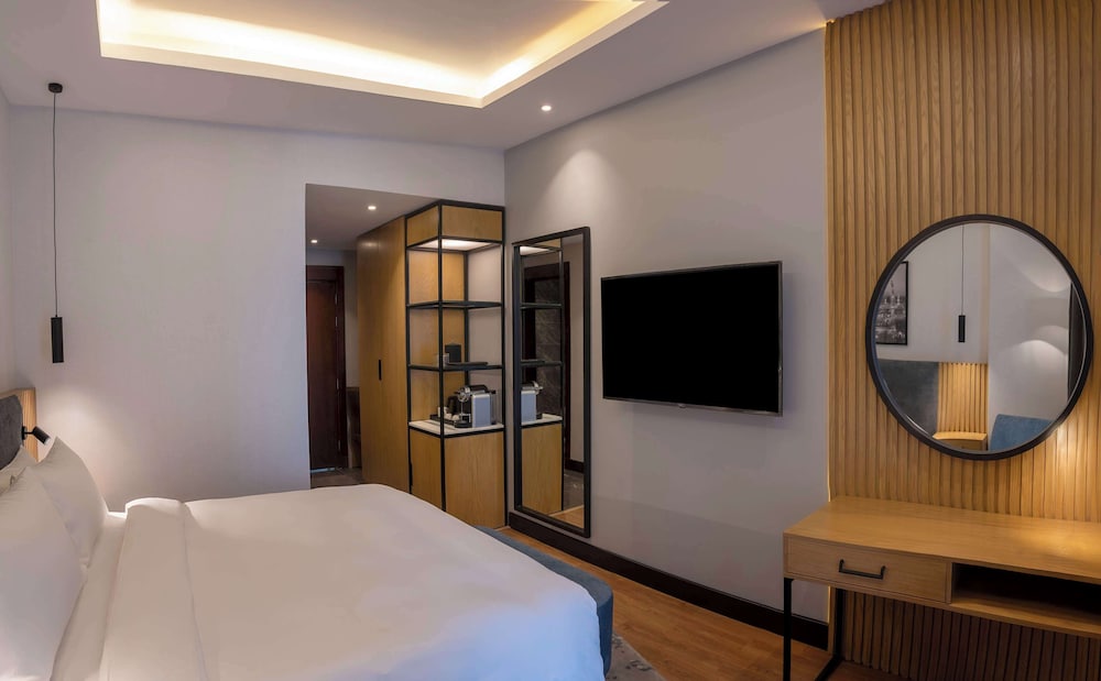 Premium Suite