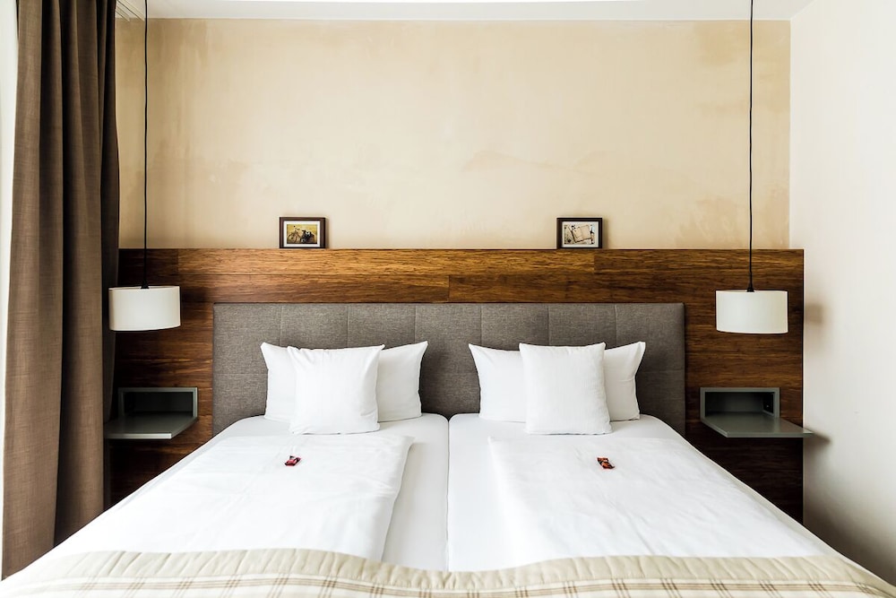 Classic Double Room, 1 Queen Bed photo 2