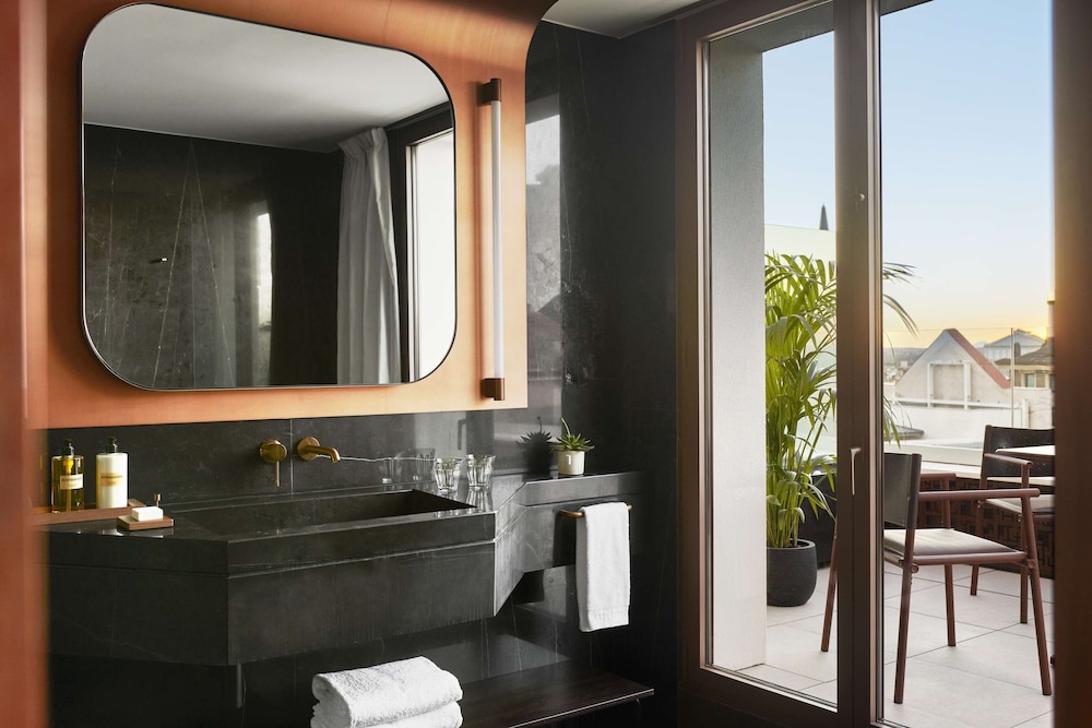 Room, 1 King Bed, Terrace