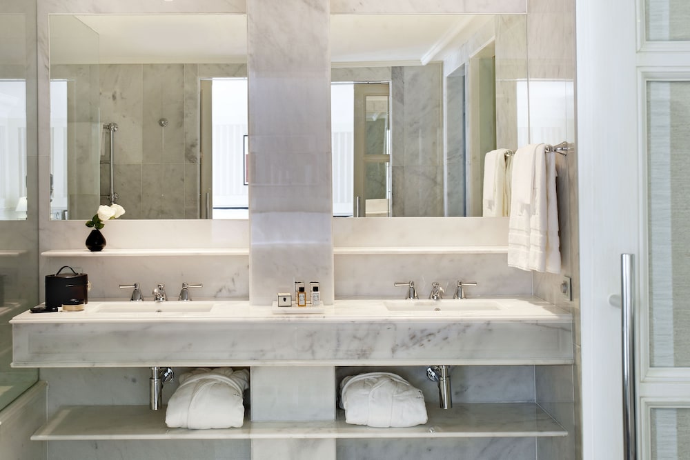 Junior Suite Passeig de Gracia thumbnail 6