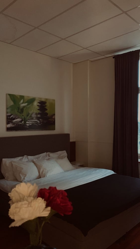 Family Double or Twin Room photo 1