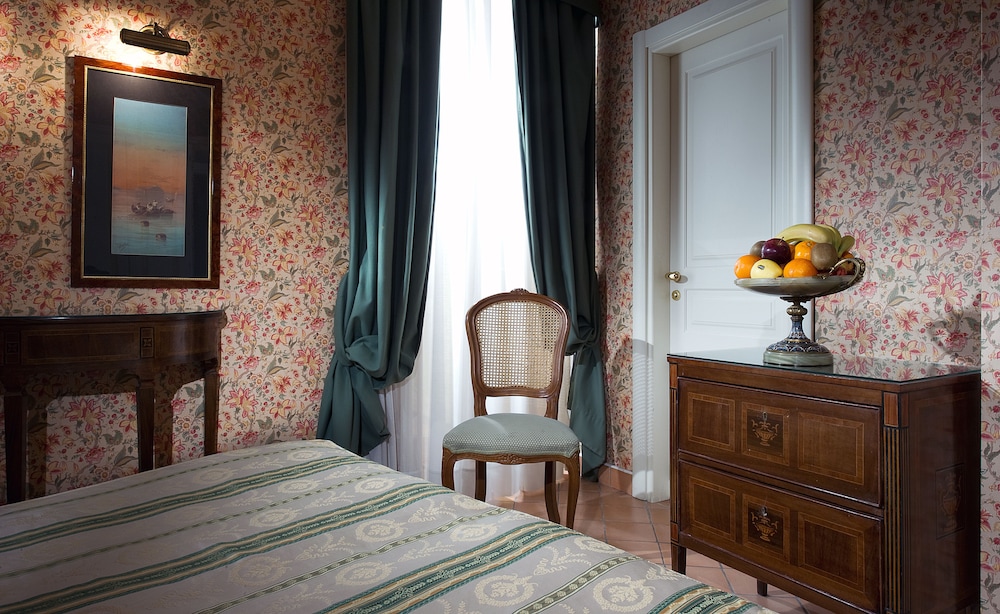 Superior Double Room Single Use - Photo 6